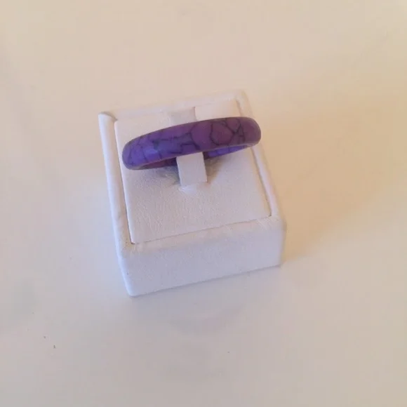 Purple ring - Picture 2 of 4
